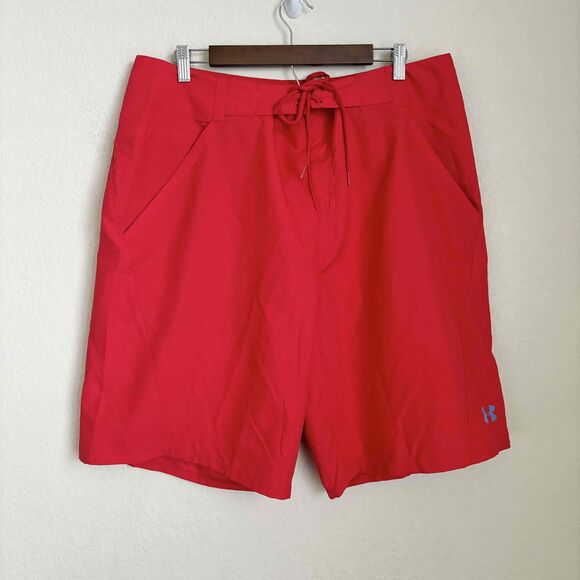 Under Armour Heatgear Mens Red Drawstring Logo Boardshorts Size 38 Summer Casual - Picture 1 of 10